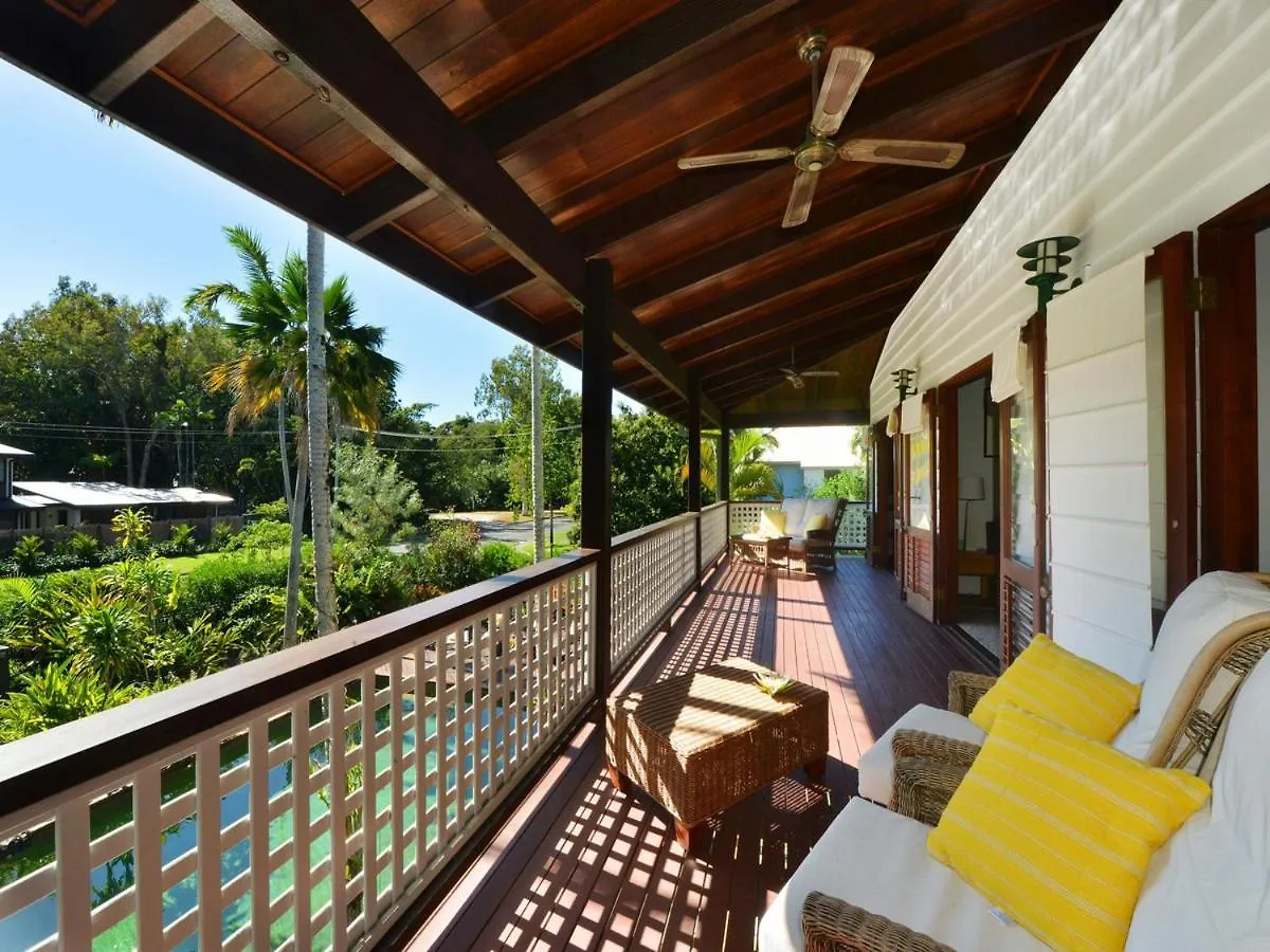 23 Solander Boulevard - Family Home By The Beach Port Douglas 0*,