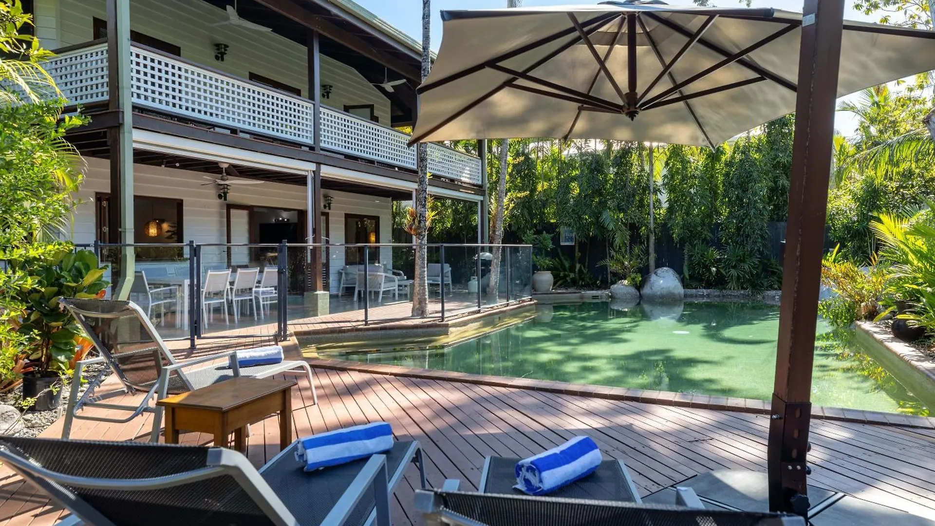 23 Solander Boulevard - Family Home By The Beach Port Douglas Ferienhaus