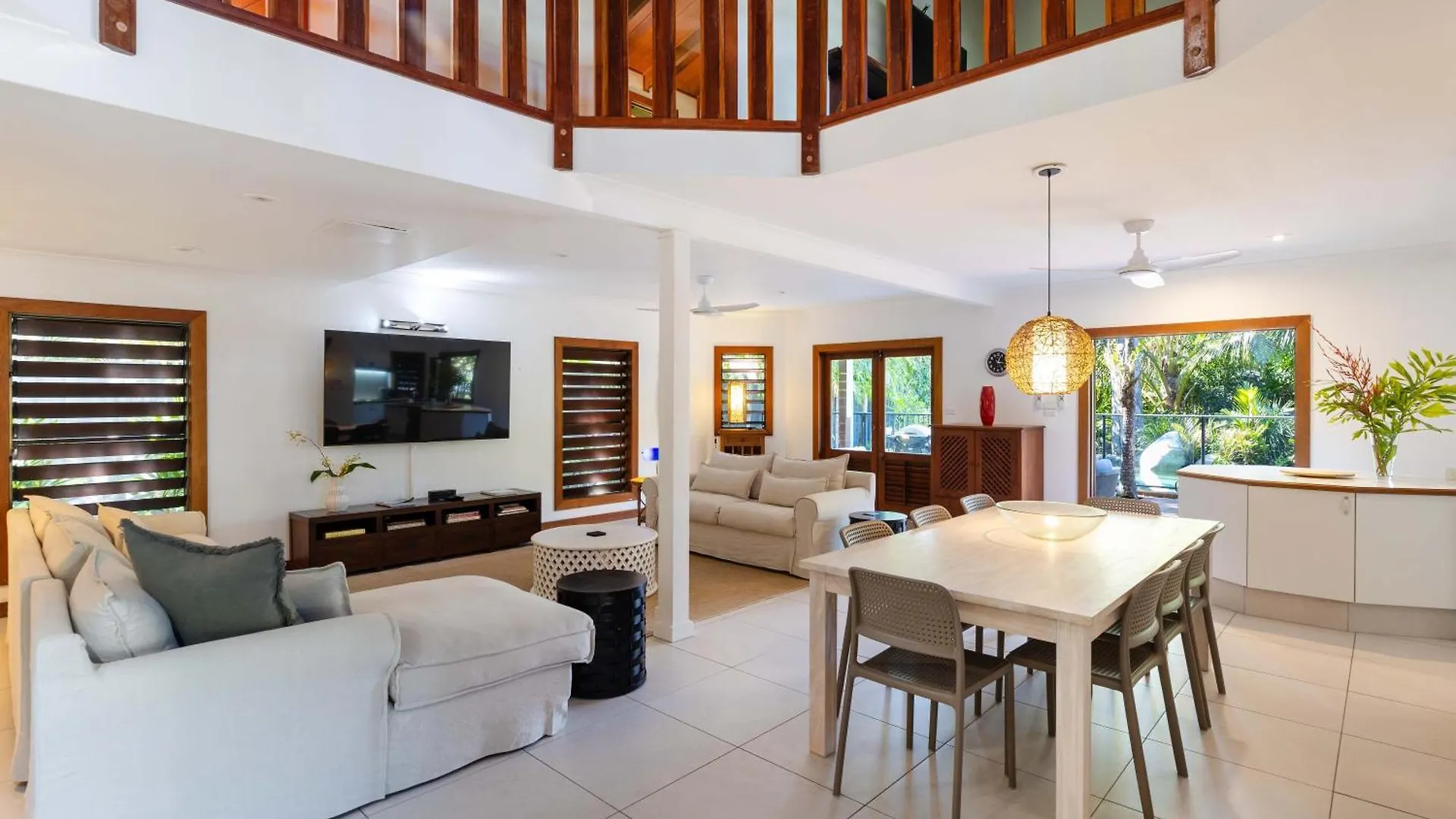 23 Solander Boulevard - Family Home By The Beach Port Douglas